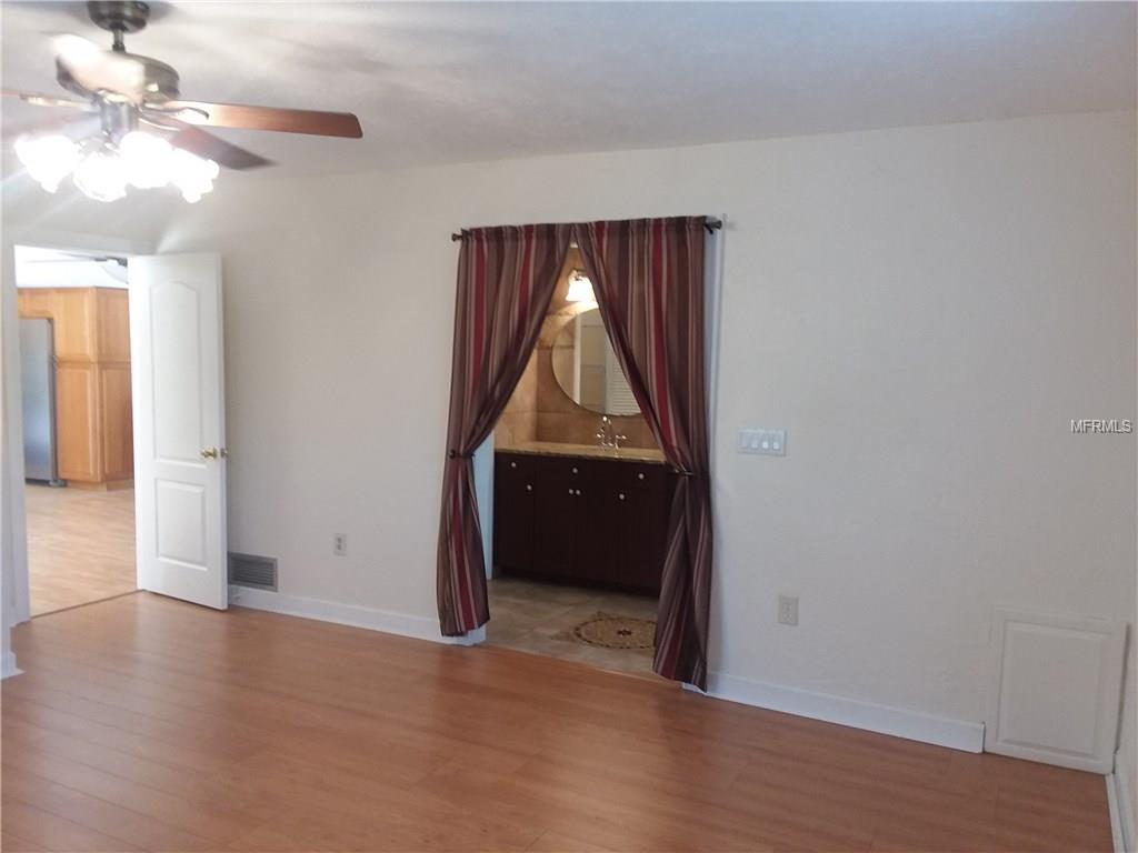 231 RUTGERS ROAD, VENICE, Florida 34293, 3 Bedrooms Bedrooms, 7 Rooms Rooms,2 BathroomsBathrooms,Residential,For sale,RUTGERS,N5915745