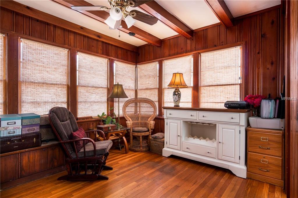 3901 1ST AVENUE N, ST PETERSBURG, Florida 33713, 3 Bedrooms Bedrooms, 5 Rooms Rooms,1 BathroomBathrooms,Residential,For sale,1ST,U7845687