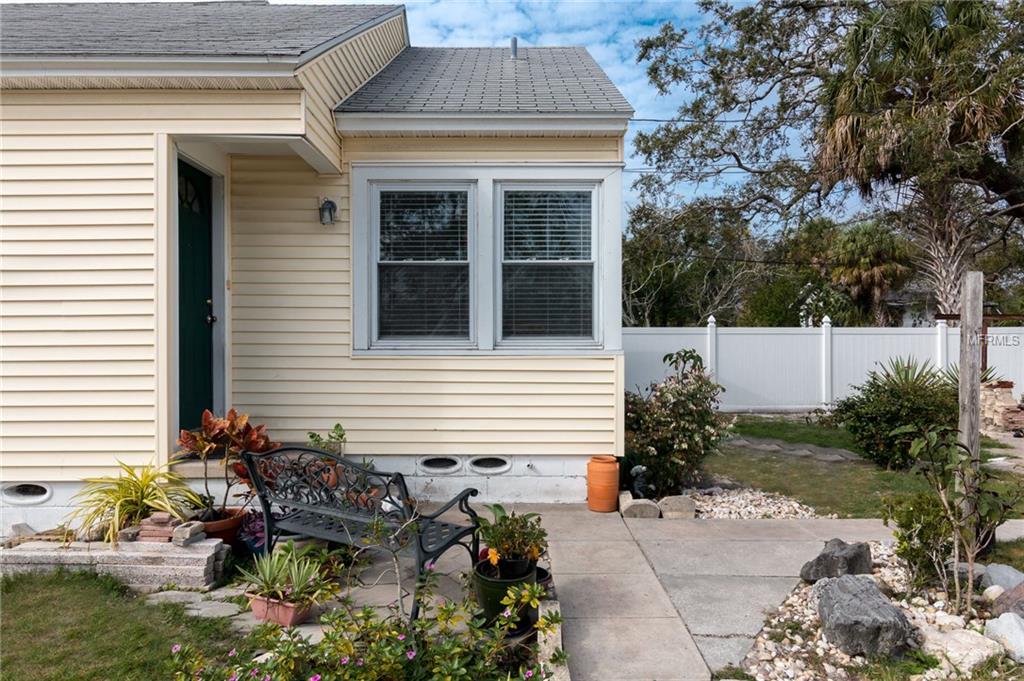 3901 1ST AVENUE N, ST PETERSBURG, Florida 33713, 3 Bedrooms Bedrooms, 5 Rooms Rooms,1 BathroomBathrooms,Residential,For sale,1ST,U7845687