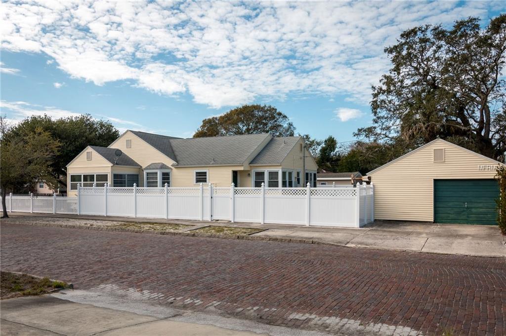 3901 1ST AVENUE N, ST PETERSBURG, Florida 33713, 3 Bedrooms Bedrooms, 5 Rooms Rooms,1 BathroomBathrooms,Residential,For sale,1ST,U7845687