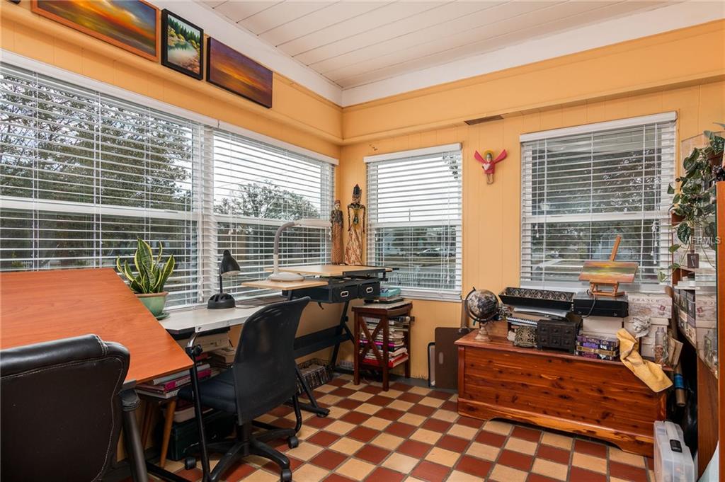 3901 1ST AVENUE N, ST PETERSBURG, Florida 33713, 3 Bedrooms Bedrooms, 5 Rooms Rooms,1 BathroomBathrooms,Residential,For sale,1ST,U7845687