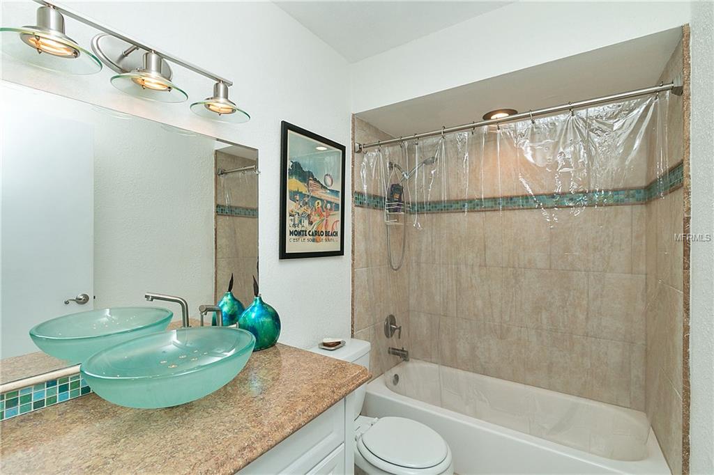 5301 JASMINE CREEK LN, ORLANDO, Florida 32811, 3 Bedrooms Bedrooms, 6 Rooms Rooms,2 BathroomsBathrooms,Residential,For sale,JASMINE CREEK LN,O5560039