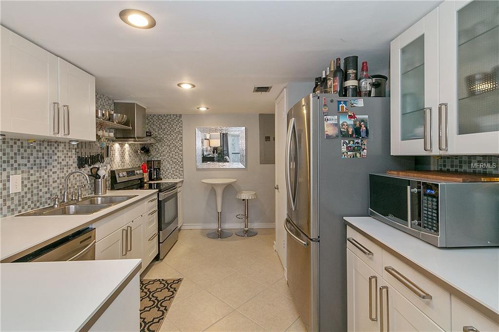 5301 JASMINE CREEK LN, ORLANDO, Florida 32811, 3 Bedrooms Bedrooms, 6 Rooms Rooms,2 BathroomsBathrooms,Residential,For sale,JASMINE CREEK LN,O5560039