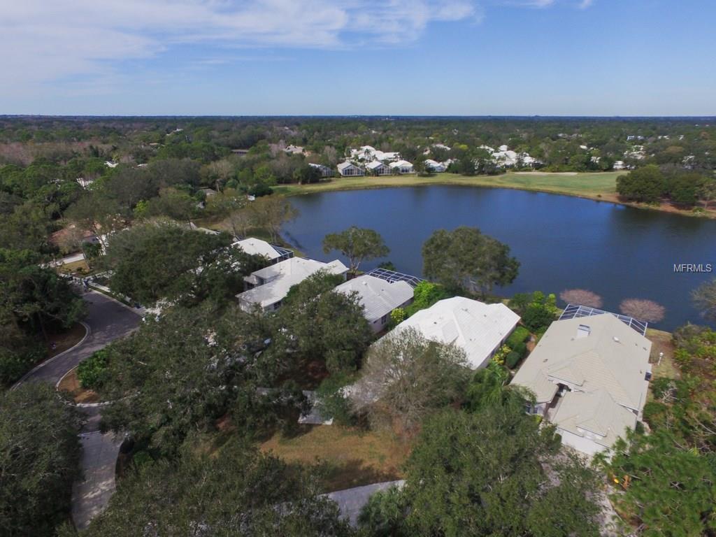 6525 BERKSHIRE PLACE, UNIVERSITY PARK, Florida 34201, 3 Bedrooms Bedrooms, 7 Rooms Rooms,2 BathroomsBathrooms,Residential,For sale,BERKSHIRE,A4209166