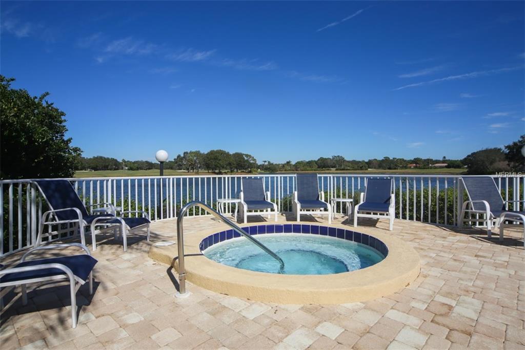 6525 BERKSHIRE PLACE, UNIVERSITY PARK, Florida 34201, 3 Bedrooms Bedrooms, 7 Rooms Rooms,2 BathroomsBathrooms,Residential,For sale,BERKSHIRE,A4209166