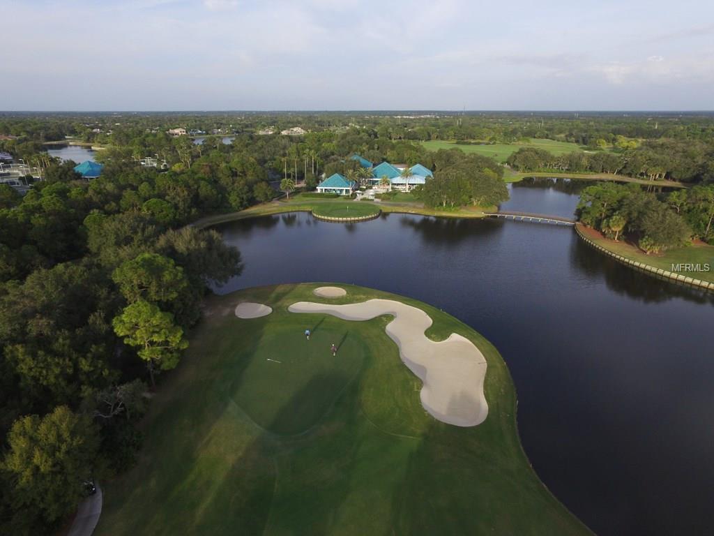 6525 BERKSHIRE PLACE, UNIVERSITY PARK, Florida 34201, 3 Bedrooms Bedrooms, 7 Rooms Rooms,2 BathroomsBathrooms,Residential,For sale,BERKSHIRE,A4209166