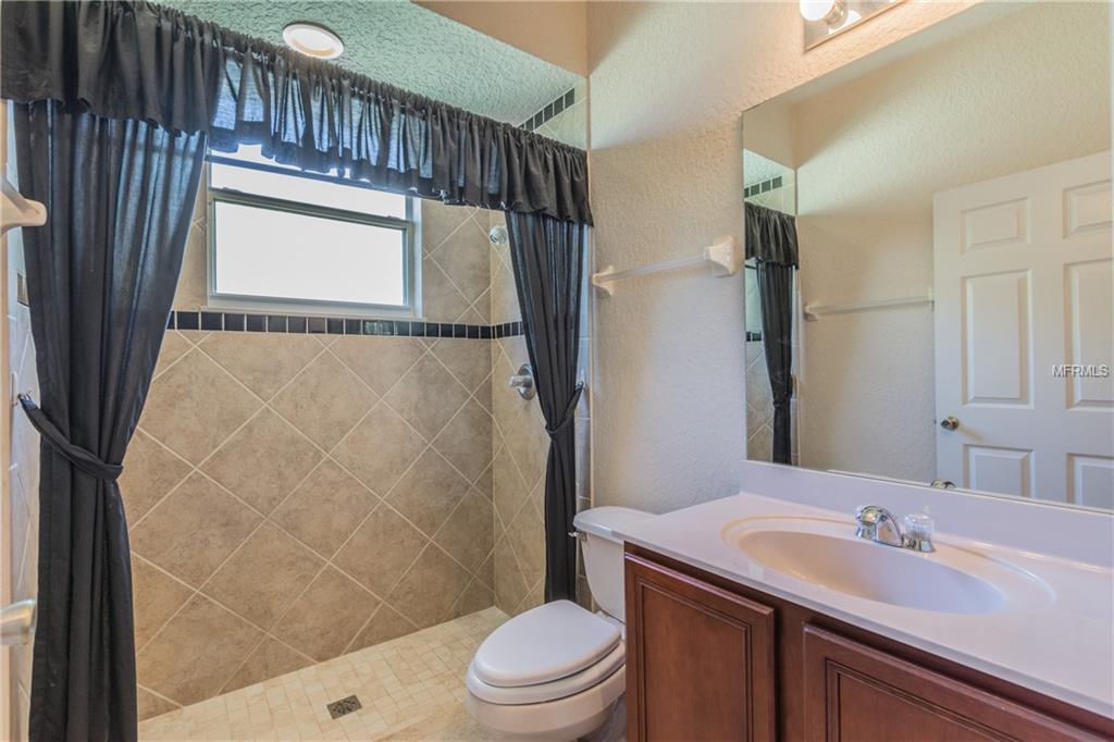 1566 WESCOTT LOOP, WINTER SPRINGS, Florida 32708, 4 Bedrooms Bedrooms, 11 Rooms Rooms,3 BathroomsBathrooms,Residential,For sale,WESCOTT,O5560832