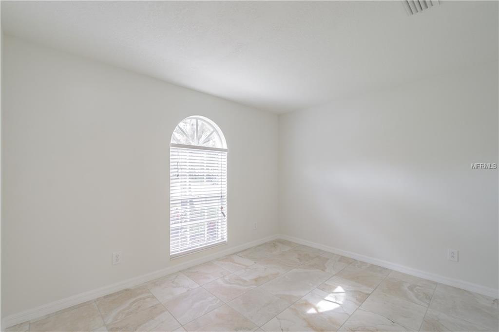 7604 WILTSHIRE PARK PLACE, APOLLO BEACH, Florida 33572, 4 Bedrooms Bedrooms, 8 Rooms Rooms,2 BathroomsBathrooms,Residential,For sale,WILTSHIRE PARK,U7847136