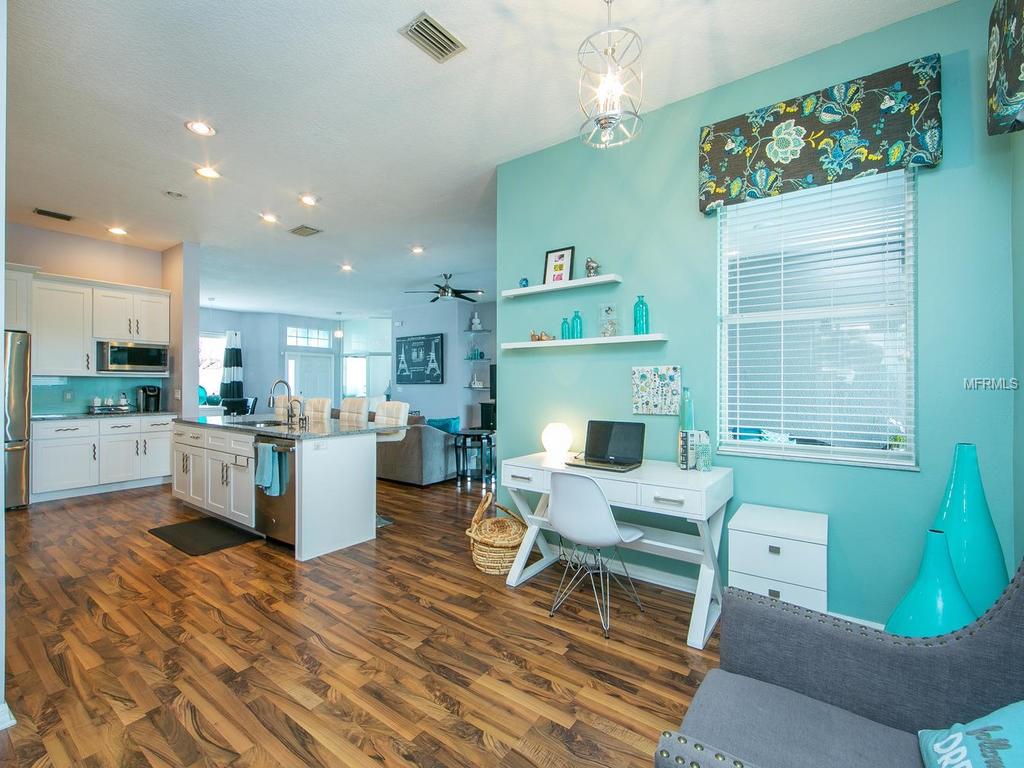 6106 42ND STREET CIRCLE E, BRADENTON, Florida 34203, 3 Bedrooms Bedrooms, 5 Rooms Rooms,2 BathroomsBathrooms,Residential,For sale,42ND STREET,A4209855