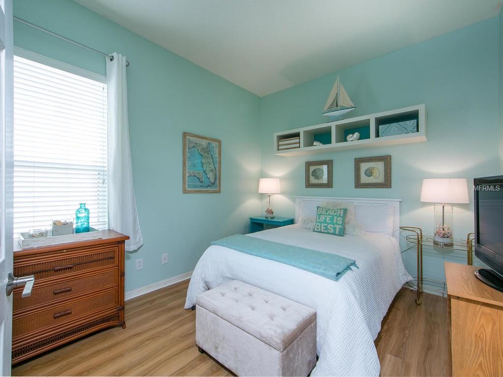 6106 42ND STREET CIRCLE E, BRADENTON, Florida 34203, 3 Bedrooms Bedrooms, 5 Rooms Rooms,2 BathroomsBathrooms,Residential,For sale,42ND STREET,A4209855