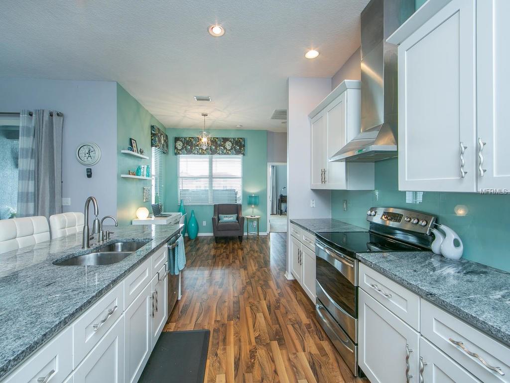 6106 42ND STREET CIRCLE E, BRADENTON, Florida 34203, 3 Bedrooms Bedrooms, 5 Rooms Rooms,2 BathroomsBathrooms,Residential,For sale,42ND STREET,A4209855