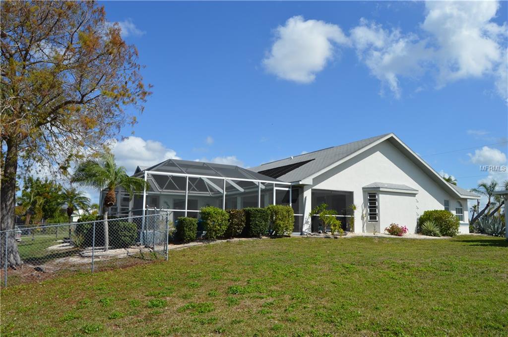 276 EAST TARPON, PORT CHARLOTTE, Florida 33952, 3 Bedrooms Bedrooms, 9 Rooms Rooms,2 BathroomsBathrooms,Residential,For sale,EAST TARPON,C7249133