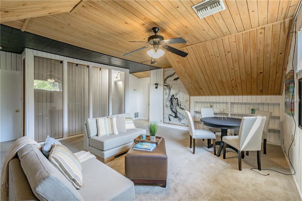 945 11TH STREET N, ST PETERSBURG, Florida 33705, 6 Bedrooms Bedrooms, 6 Rooms Rooms,3 BathroomsBathrooms,Residential,For sale,11TH,U7832608