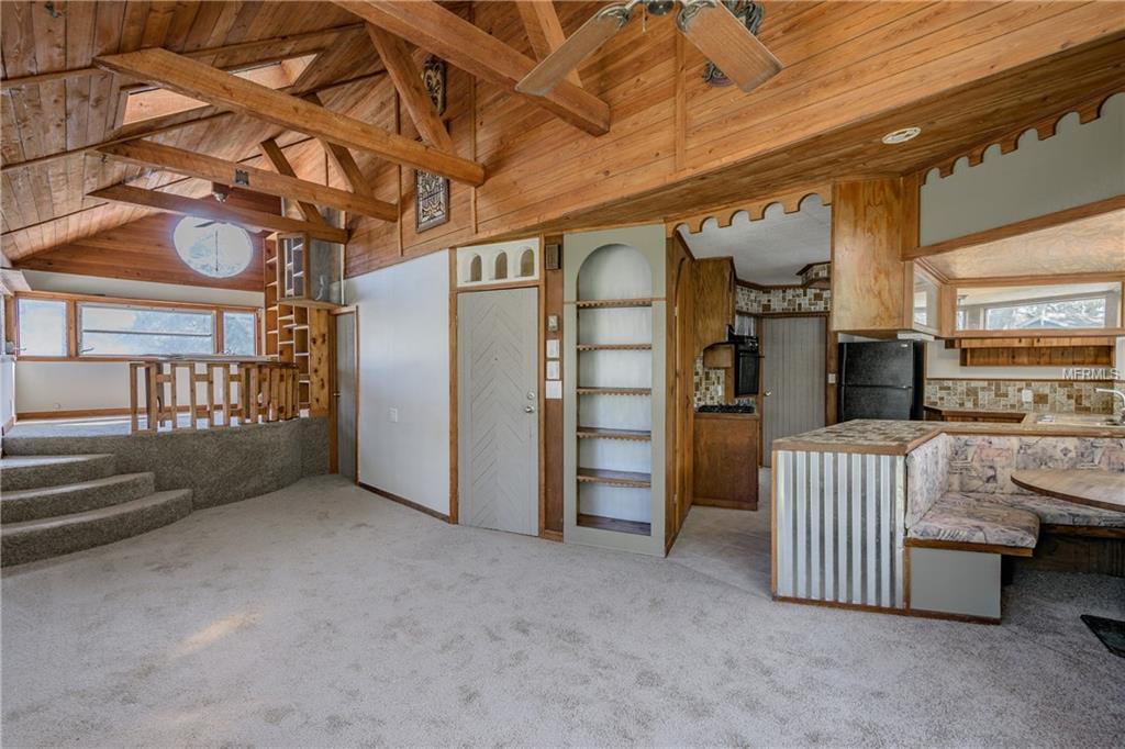 945 11TH STREET N, ST PETERSBURG, Florida 33705, 6 Bedrooms Bedrooms, 6 Rooms Rooms,3 BathroomsBathrooms,Residential,For sale,11TH,U7832608