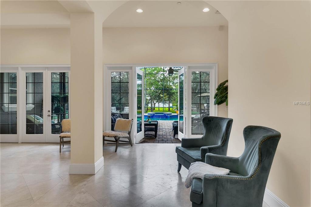 384 RACCOON STREET, LAKE MARY, Florida 32746, 6 Bedrooms Bedrooms, 11 Rooms Rooms,5 BathroomsBathrooms,Residential,For sale,RACCOON,O5541341