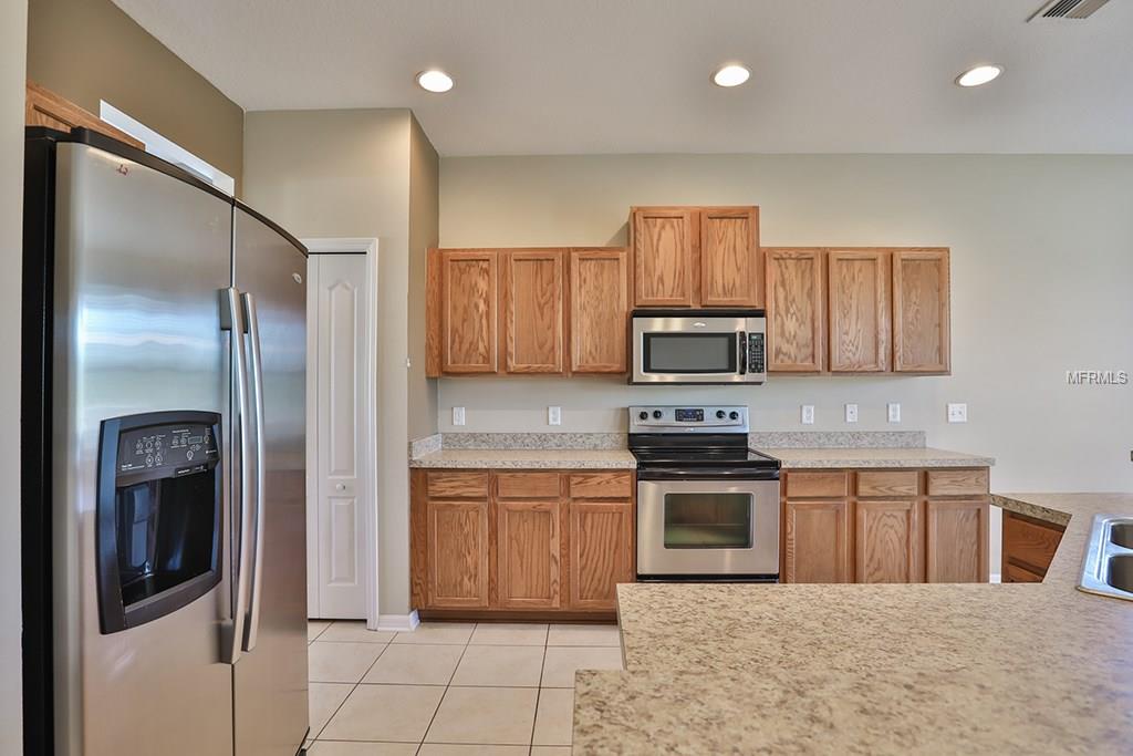 12813 AVELAR CREEK DRIVE, RIVERVIEW, Florida 33578, 4 Bedrooms Bedrooms, 4 Rooms Rooms,2 BathroomsBathrooms,Residential,For sale,AVELAR CREEK,T2911927