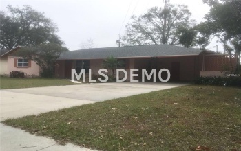 900 MALONE DRIVE, ORLANDO, Florida 32810, 3 Bedrooms Bedrooms, 6 Rooms Rooms,2 BathroomsBathrooms,Residential,For sale,MALONE,S4855768