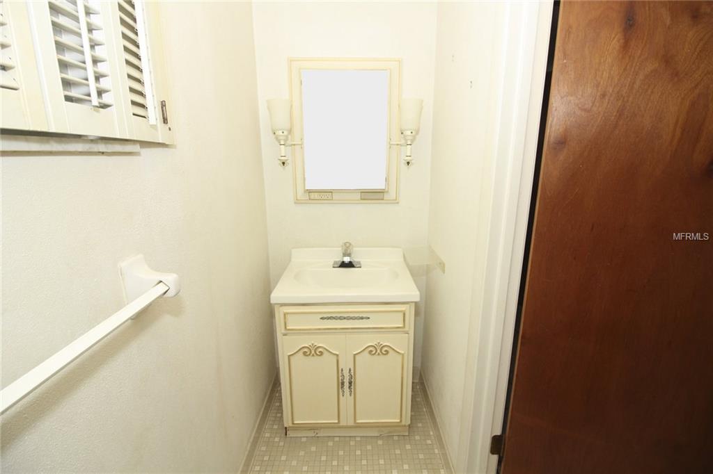 808 CLINTON STREET, SANFORD, Florida 32771, 4 Bedrooms Bedrooms, 10 Rooms Rooms,2 BathroomsBathrooms,Residential,For sale,CLINTON,O5557046