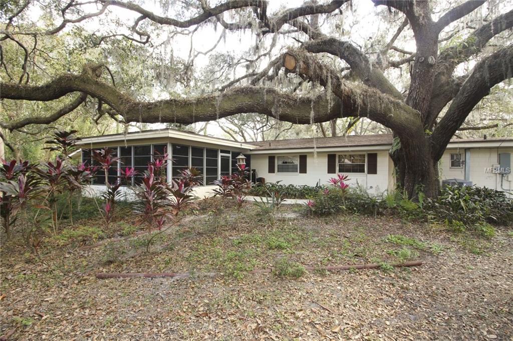 808 CLINTON STREET, SANFORD, Florida 32771, 4 Bedrooms Bedrooms, 10 Rooms Rooms,2 BathroomsBathrooms,Residential,For sale,CLINTON,O5557046