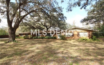 808 CLINTON STREET, SANFORD, Florida 32771, 4 Bedrooms Bedrooms, 10 Rooms Rooms,2 BathroomsBathrooms,Residential,For sale,CLINTON,O5557046