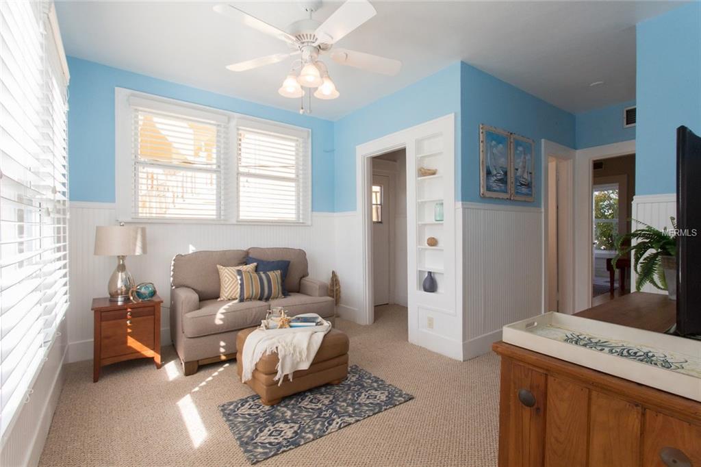 1843 BAYOU GRANDE BOULEVARD NE, ST PETERSBURG, Florida 33703, 4 Bedrooms Bedrooms, 6 Rooms Rooms,2 BathroomsBathrooms,Residential,For sale,BAYOU GRANDE,U7845688