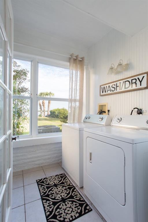 1843 BAYOU GRANDE BOULEVARD NE, ST PETERSBURG, Florida 33703, 4 Bedrooms Bedrooms, 6 Rooms Rooms,2 BathroomsBathrooms,Residential,For sale,BAYOU GRANDE,U7845688