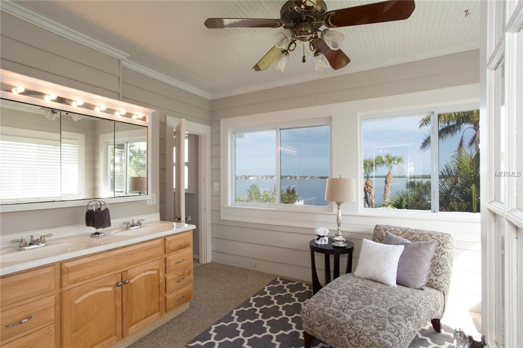 1843 BAYOU GRANDE BOULEVARD NE, ST PETERSBURG, Florida 33703, 4 Bedrooms Bedrooms, 6 Rooms Rooms,2 BathroomsBathrooms,Residential,For sale,BAYOU GRANDE,U7845688