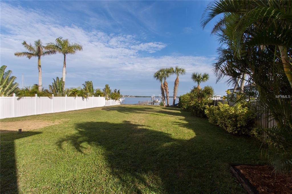 1843 BAYOU GRANDE BOULEVARD NE, ST PETERSBURG, Florida 33703, 4 Bedrooms Bedrooms, 6 Rooms Rooms,2 BathroomsBathrooms,Residential,For sale,BAYOU GRANDE,U7845688