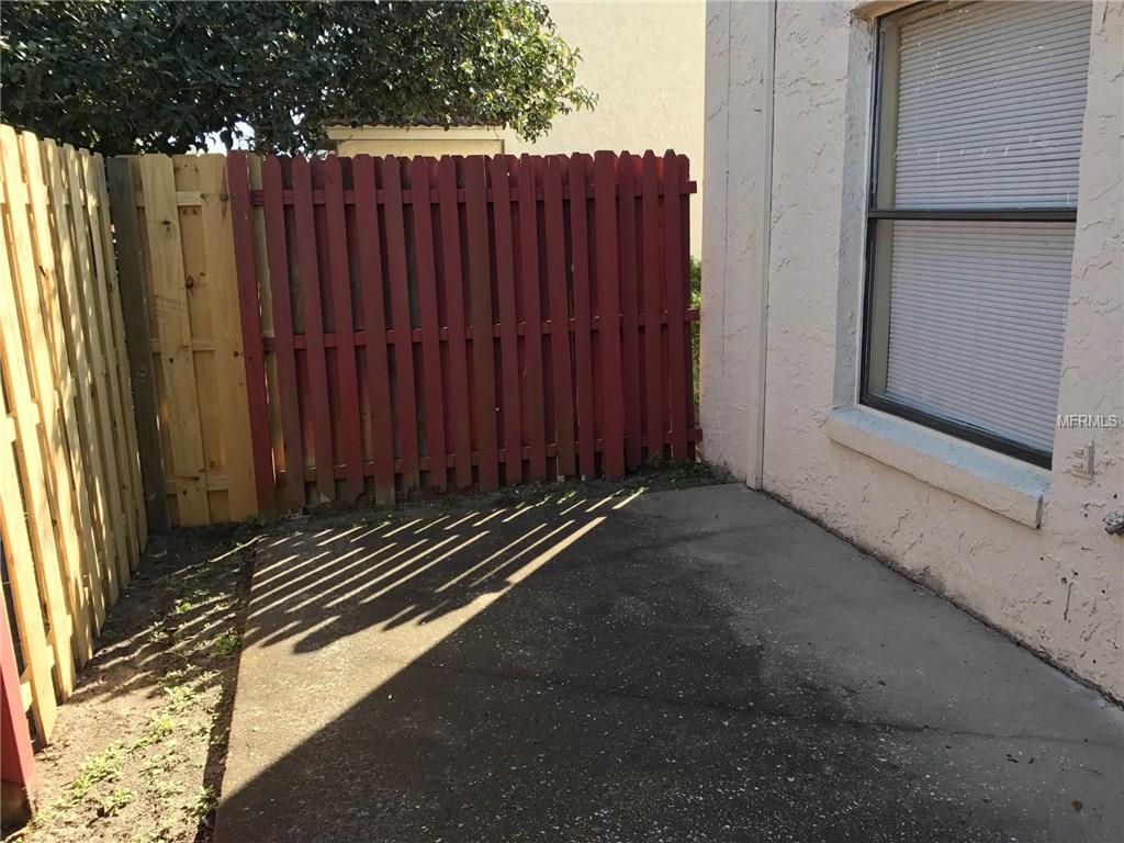 1621 SHADY RIDGE COURT, ORLANDO, Florida 32807, 2 Bedrooms Bedrooms, 6 Rooms Rooms,2 BathroomsBathrooms,Residential,For sale,SHADY RIDGE,O5559453