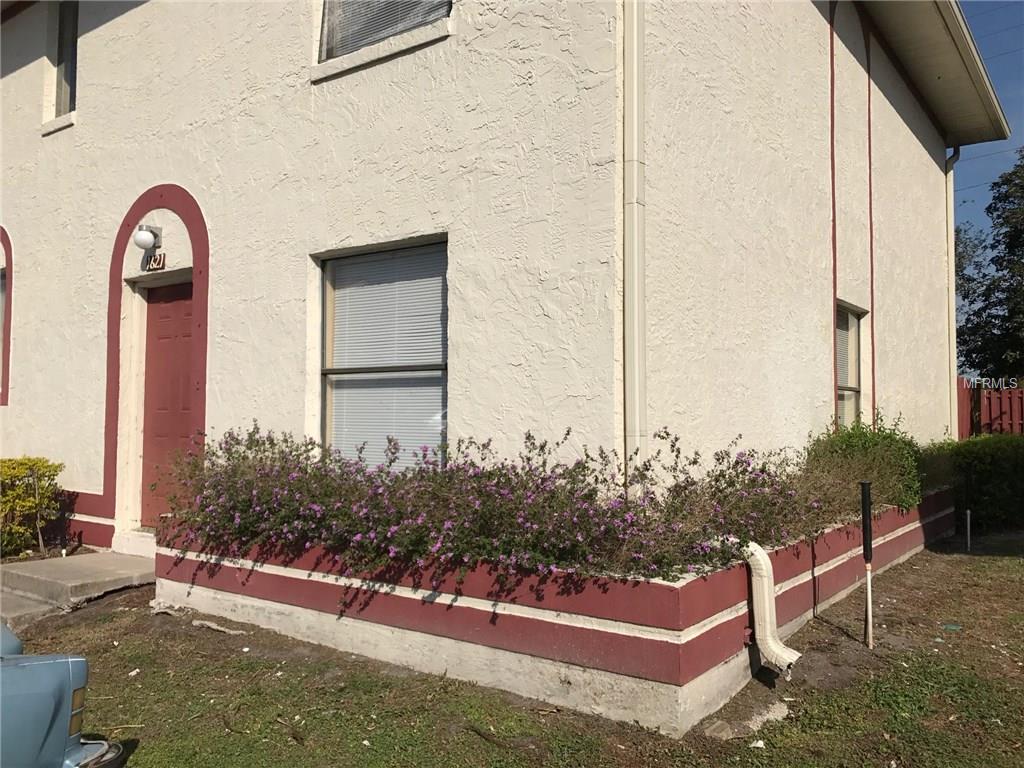 1621 SHADY RIDGE COURT, ORLANDO, Florida 32807, 2 Bedrooms Bedrooms, 6 Rooms Rooms,2 BathroomsBathrooms,Residential,For sale,SHADY RIDGE,O5559453