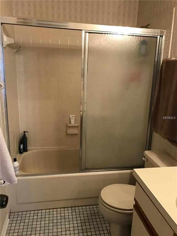 1621 SHADY RIDGE COURT, ORLANDO, Florida 32807, 2 Bedrooms Bedrooms, 6 Rooms Rooms,2 BathroomsBathrooms,Residential,For sale,SHADY RIDGE,O5559453