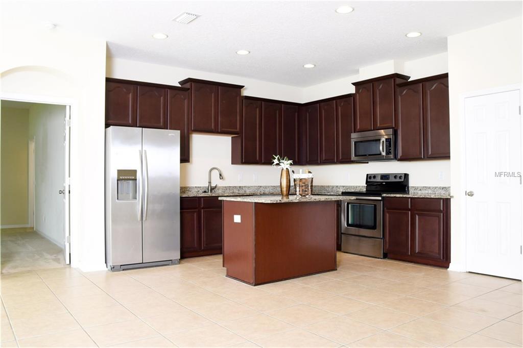 1319 ROWANTREE DRIVE, SEFFNER, Florida 33584, 3 Bedrooms Bedrooms, 3 Rooms Rooms,2 BathroomsBathrooms,Residential,For sale,ROWANTREE,T2928180