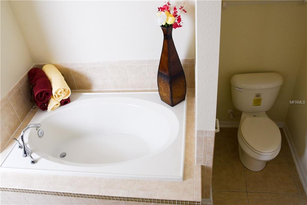 1319 ROWANTREE DRIVE, SEFFNER, Florida 33584, 3 Bedrooms Bedrooms, 3 Rooms Rooms,2 BathroomsBathrooms,Residential,For sale,ROWANTREE,T2928180