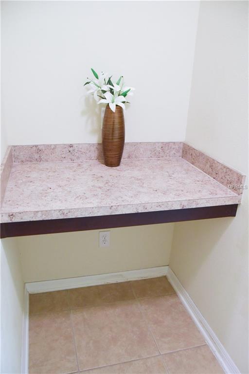 1319 ROWANTREE DRIVE, SEFFNER, Florida 33584, 3 Bedrooms Bedrooms, 3 Rooms Rooms,2 BathroomsBathrooms,Residential,For sale,ROWANTREE,T2928180