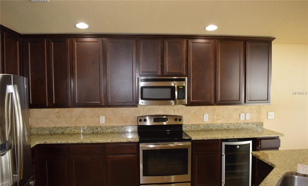 6557 BOULDER RUN LOOP, WESLEY CHAPEL, Florida 33545, 4 Bedrooms Bedrooms, 8 Rooms Rooms,2 BathroomsBathrooms,Residential,For sale,BOULDER RUN,T2928432