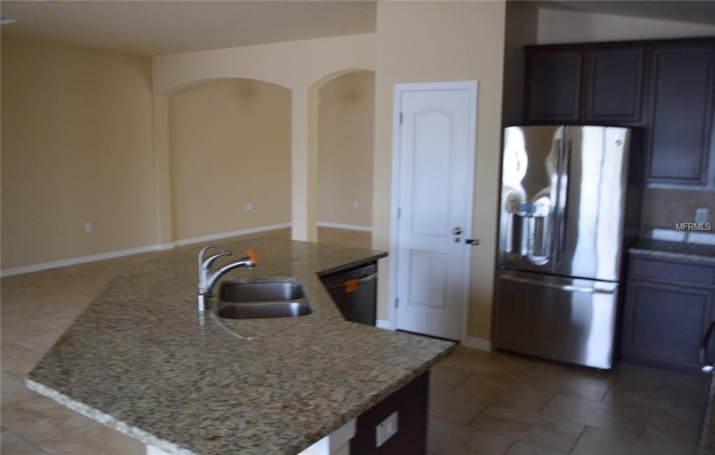 6557 BOULDER RUN LOOP, WESLEY CHAPEL, Florida 33545, 4 Bedrooms Bedrooms, 8 Rooms Rooms,2 BathroomsBathrooms,Residential,For sale,BOULDER RUN,T2928432