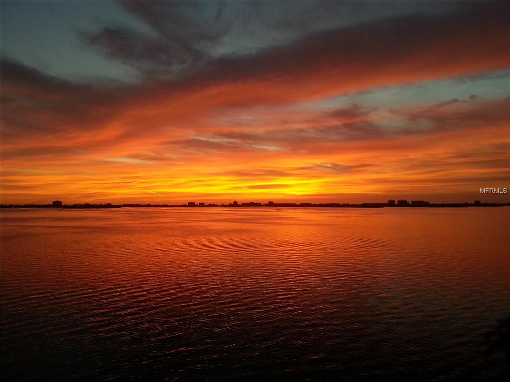 5900 SHORE BOULEVARD S, GULFPORT, Florida 33707, 1 Bedroom Bedrooms, 5 Rooms Rooms,1 BathroomBathrooms,Residential,For sale,SHORE,U7835137