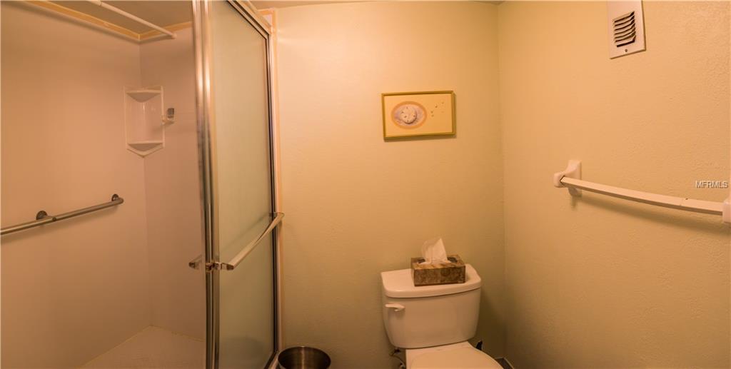 5900 SHORE BOULEVARD S, GULFPORT, Florida 33707, 1 Bedroom Bedrooms, 5 Rooms Rooms,1 BathroomBathrooms,Residential,For sale,SHORE,U7835137