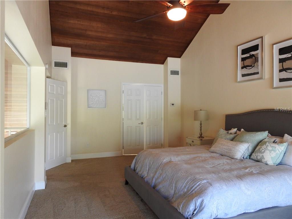 267 WOOD LAKE DRIVE, MAITLAND, Florida 32751, 3 Bedrooms Bedrooms, 5 Rooms Rooms,2 BathroomsBathrooms,Residential,For sale,WOOD LAKE,V4721628