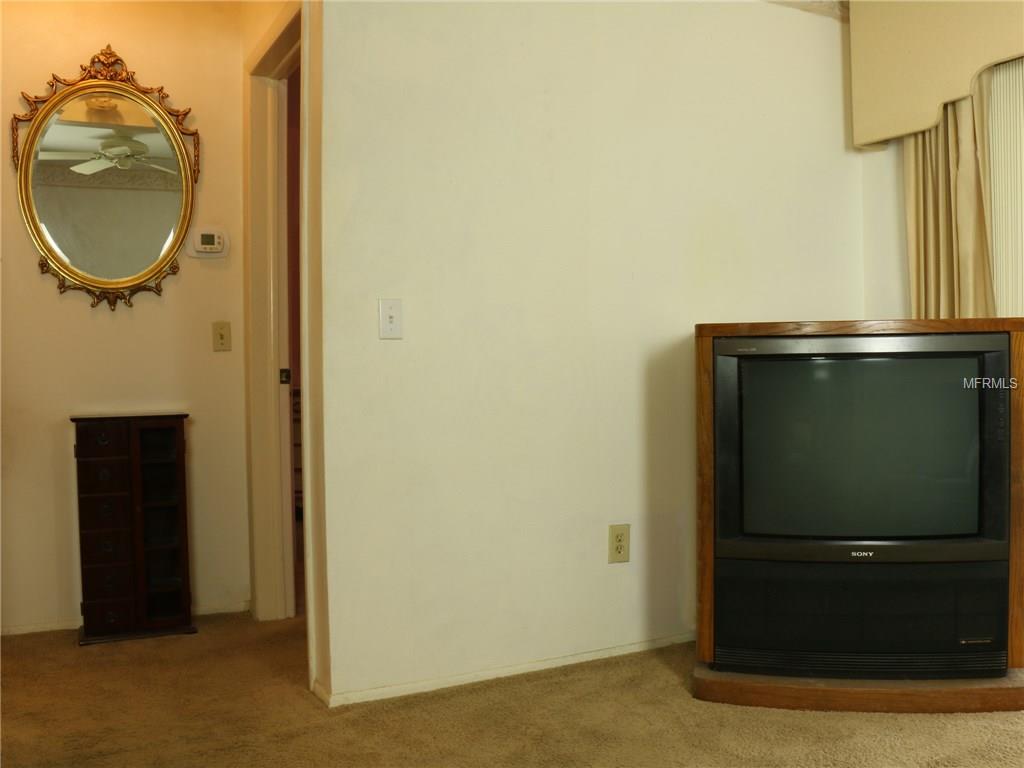 1466 NORMANDY PARK DRIVE, CLEARWATER, Florida 33756, 1 Bedroom Bedrooms, 3 Rooms Rooms,1 BathroomBathrooms,Residential,For sale,NORMANDY PARK,U7842448