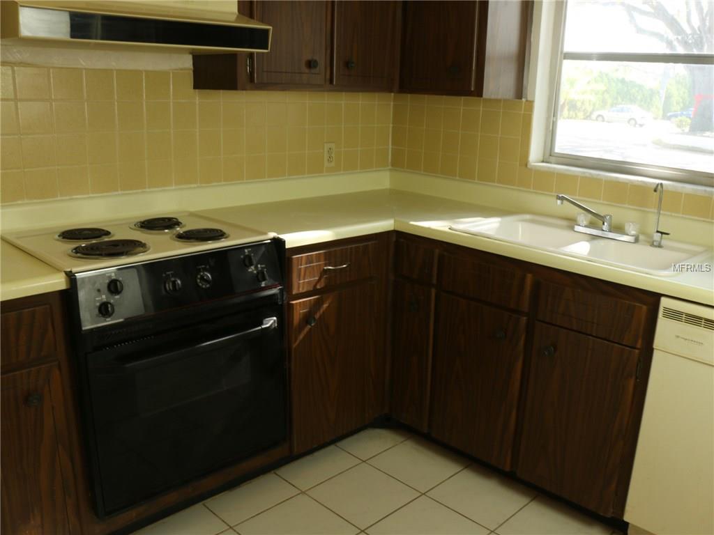 1466 NORMANDY PARK DRIVE, CLEARWATER, Florida 33756, 1 Bedroom Bedrooms, 3 Rooms Rooms,1 BathroomBathrooms,Residential,For sale,NORMANDY PARK,U7842448