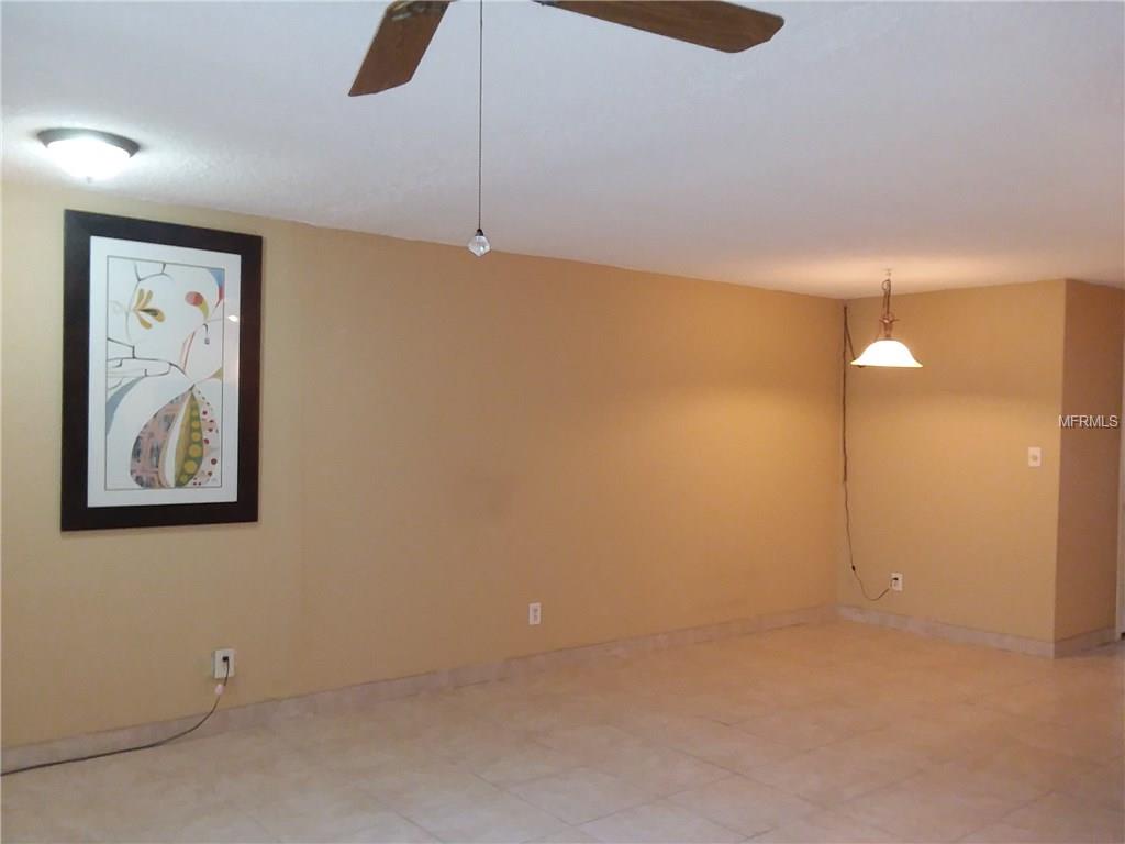 4890 BAY STREET NE, ST PETERSBURG, Florida 33703, 1 Bedroom Bedrooms, 4 Rooms Rooms,1 BathroomBathrooms,Residential,For sale,BAY,U7843237