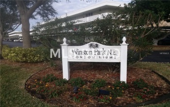 4890 BAY STREET NE, ST PETERSBURG, Florida 33703, 1 Bedroom Bedrooms, 4 Rooms Rooms,1 BathroomBathrooms,Residential,For sale,BAY,U7843237