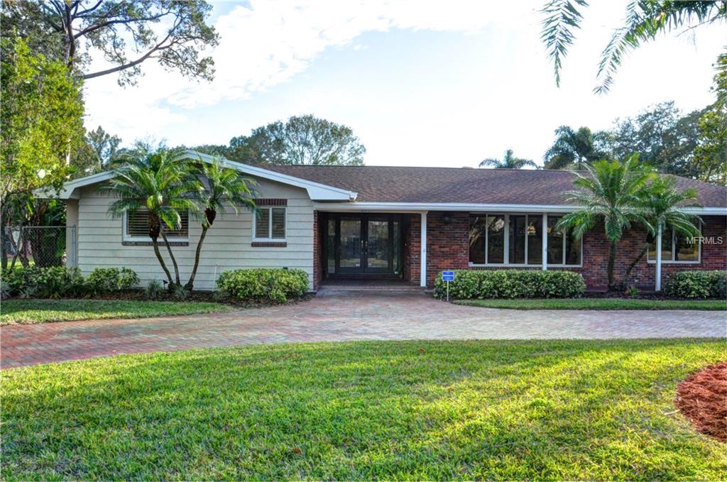2035 BELLEAIR ROAD, CLEARWATER, Florida 33764, 4 Bedrooms Bedrooms, 12 Rooms Rooms,4 BathroomsBathrooms,Residential,For sale,BELLEAIR,U7843920