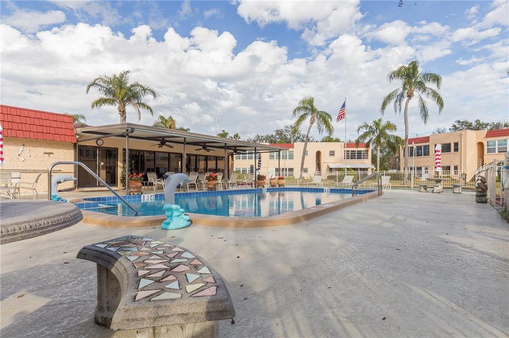 205 BUTTONWOOD CIRCLE, SEMINOLE, Florida 33777, 2 Bedrooms Bedrooms, 4 Rooms Rooms,2 BathroomsBathrooms,Residential,For sale,BUTTONWOOD,U7845693