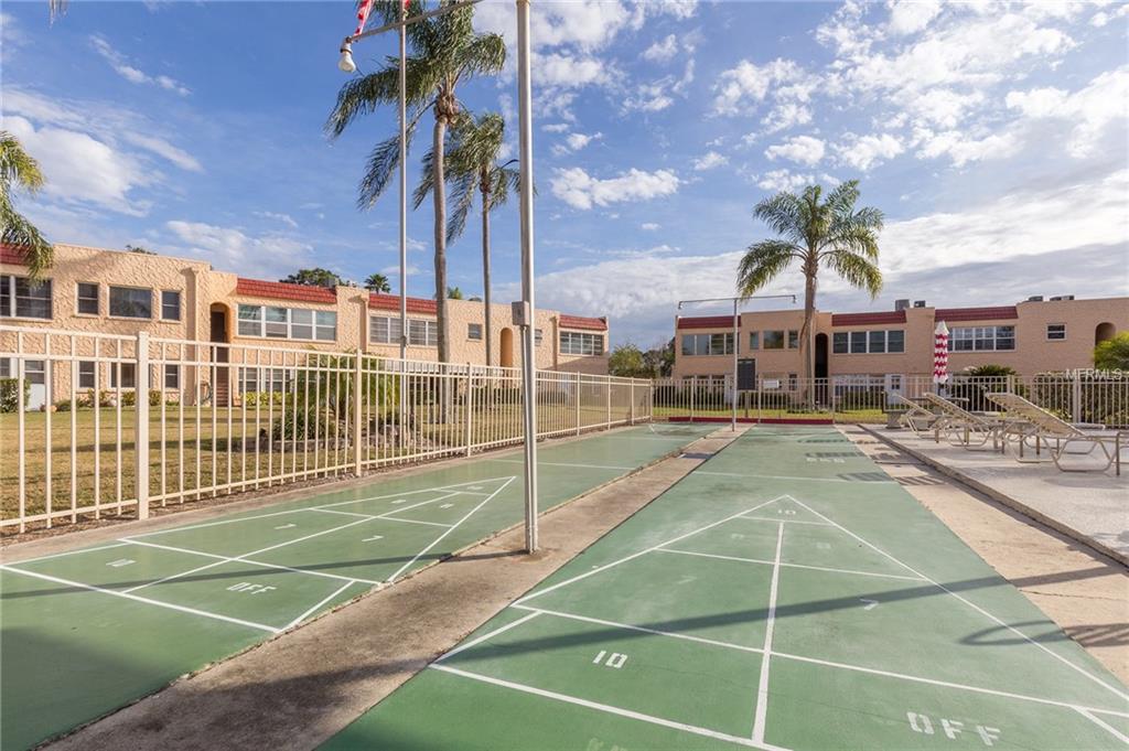 205 BUTTONWOOD CIRCLE, SEMINOLE, Florida 33777, 2 Bedrooms Bedrooms, 4 Rooms Rooms,2 BathroomsBathrooms,Residential,For sale,BUTTONWOOD,U7845693