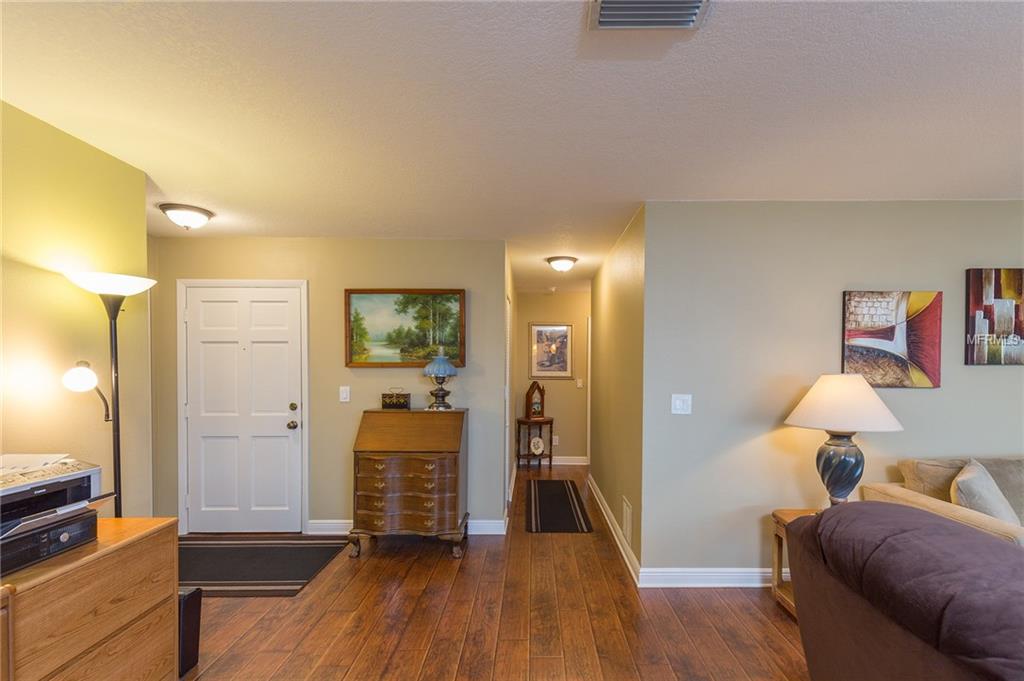 205 BUTTONWOOD CIRCLE, SEMINOLE, Florida 33777, 2 Bedrooms Bedrooms, 4 Rooms Rooms,2 BathroomsBathrooms,Residential,For sale,BUTTONWOOD,U7845693