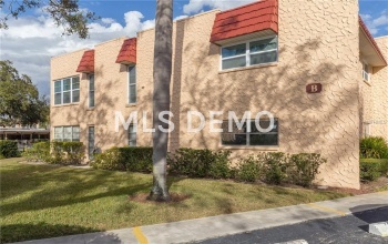 205 BUTTONWOOD CIRCLE, SEMINOLE, Florida 33777, 2 Bedrooms Bedrooms, 4 Rooms Rooms,2 BathroomsBathrooms,Residential,For sale,BUTTONWOOD,U7845693