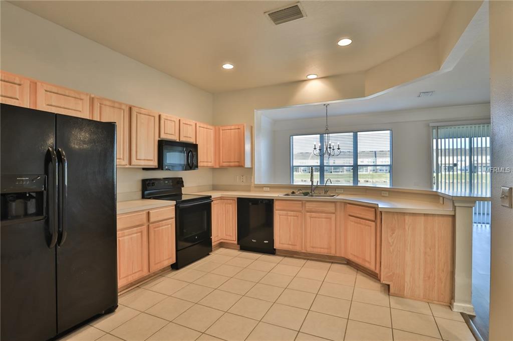 10144 HAVERHILL RIDGE DRIVE, RIVERVIEW, Florida 33578, 3 Bedrooms Bedrooms, 6 Rooms Rooms,2 BathroomsBathrooms,Residential,For sale,HAVERHILL RIDGE,T2927994