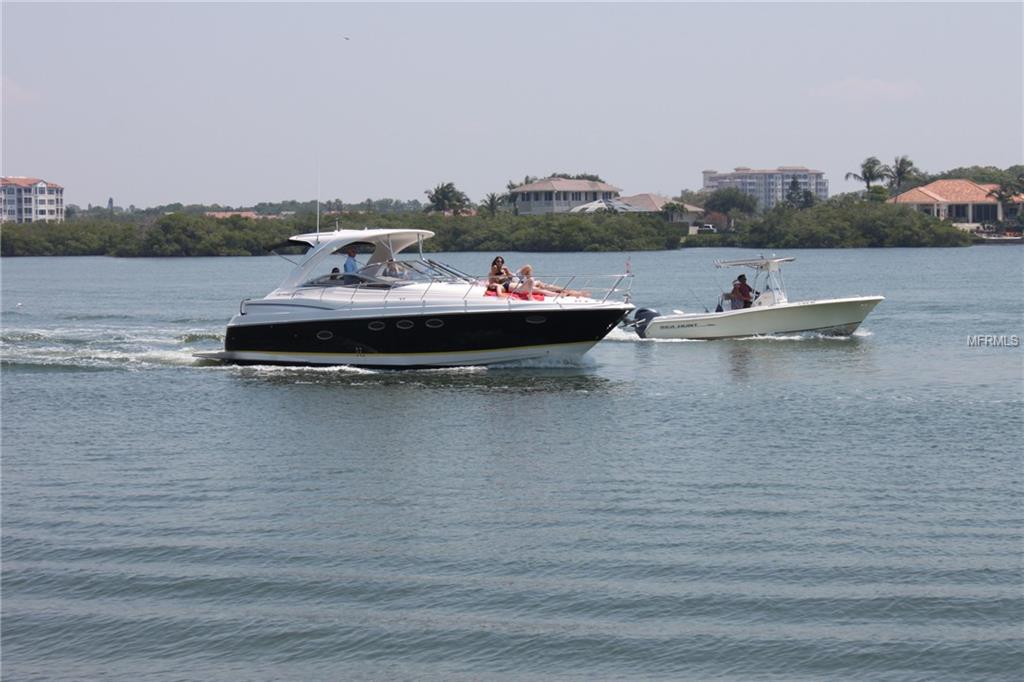 5855 MIDNIGHT PASS ROAD, SARASOTA, Florida 34242, 2 Bedrooms Bedrooms, 5 Rooms Rooms,2 BathroomsBathrooms,Residential,For sale,MIDNIGHT PASS,A4187298